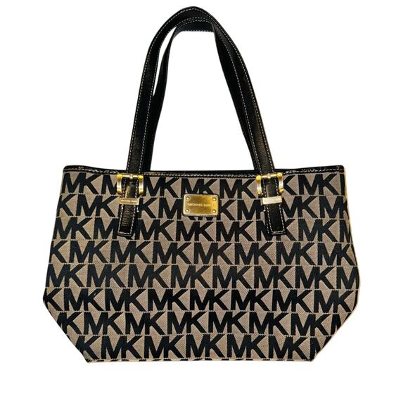 Michael Kors Handbags - Michael Kors / Tote / Signature Jet Set / Tan and Black Jacquard / Leather / EUC